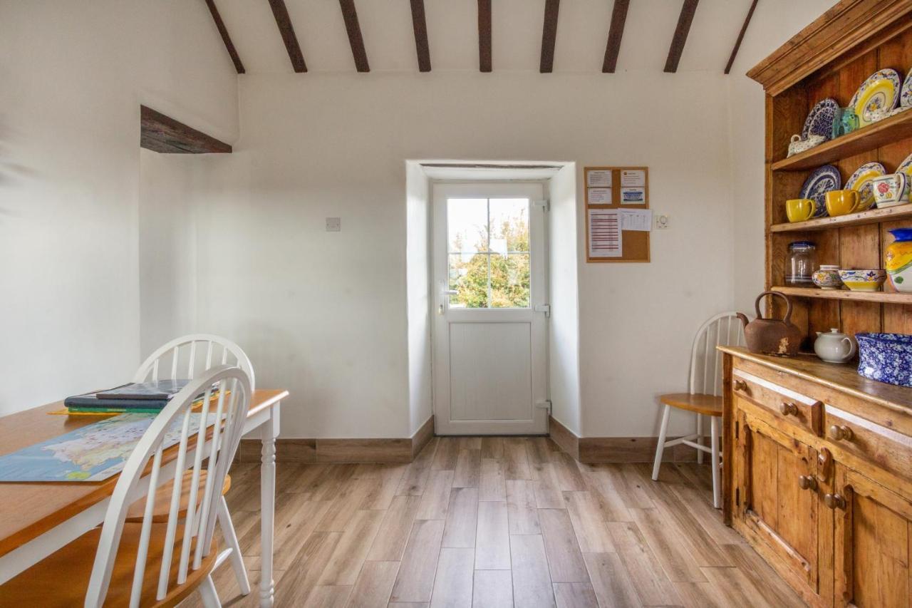 Blue Sky Cottage, Doolin Carrowauff ภายนอก รูปภาพ